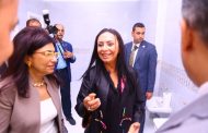 وزيرة التضامن ومحافظ الشرقية يفتتحان منطقة رياض الأطفال بمدرسة السيدة عائشة بالعاشر من رمضان