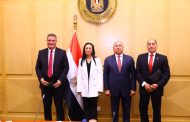 وزير الصناعة والنقل ووزيرة التضامن يشهدان توقيع بروتوكول تعاون لرعاية المسنين المحالين للتقاعد من وزارة الصناعة