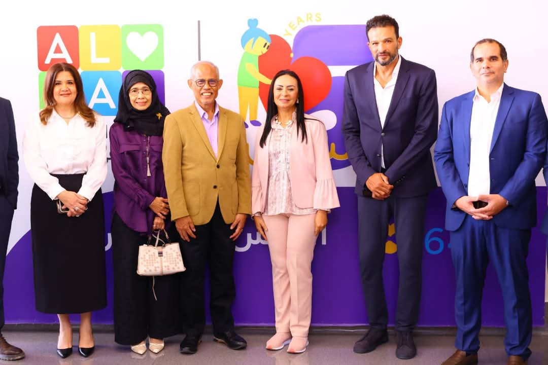 وزيرة التضامن الاجتماعي تصطحب وزير الأسرة والتنمية الاجتماعية بجمهورية سنغافورة في زيارة لمستشفى الناس
