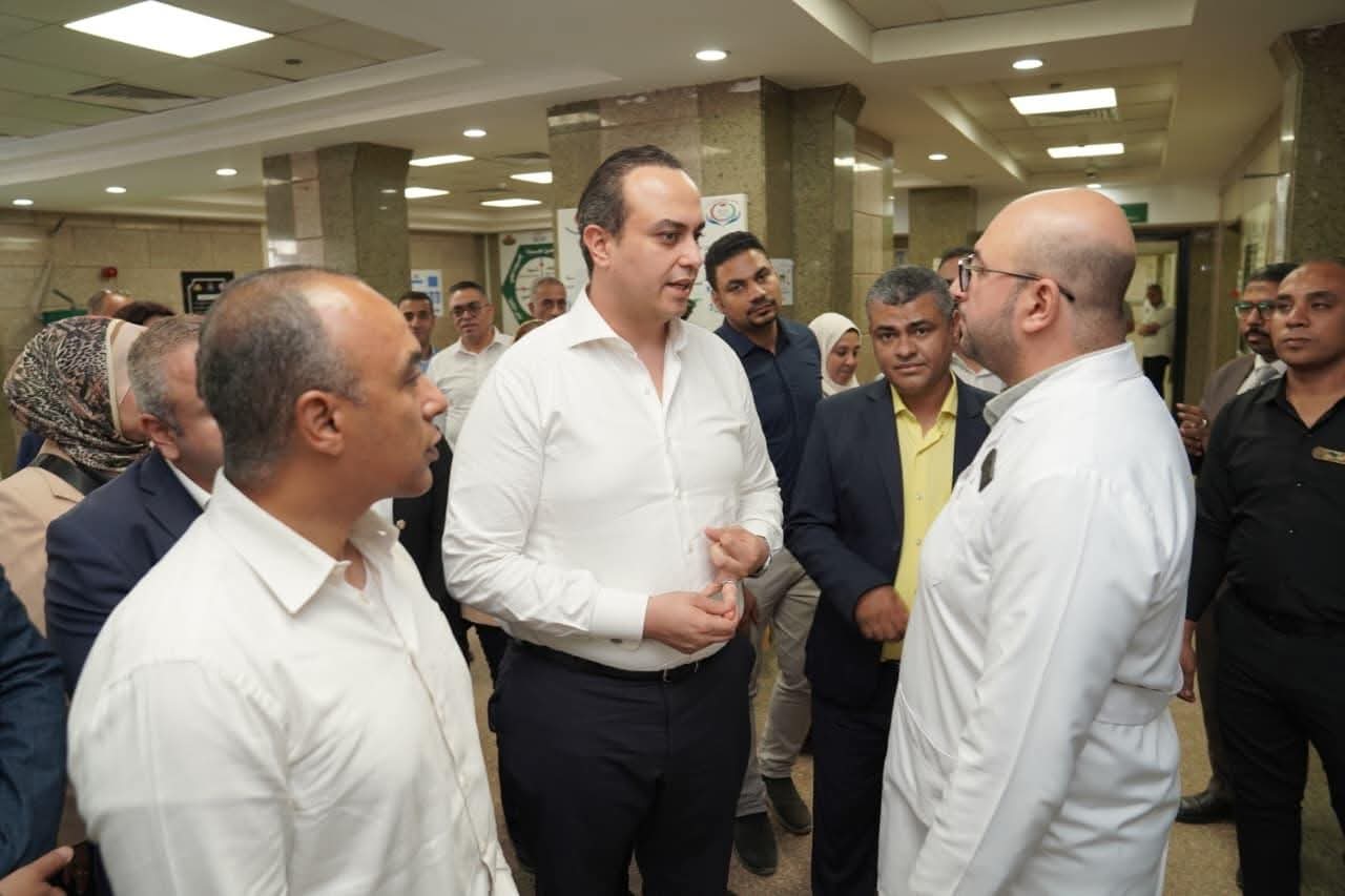 السبكى ومحافظ المنيا يتفقدان مركز أورام المنيا وأقسام الاستقبال والطوارئ والأشعة والمعامل الباثولوجية