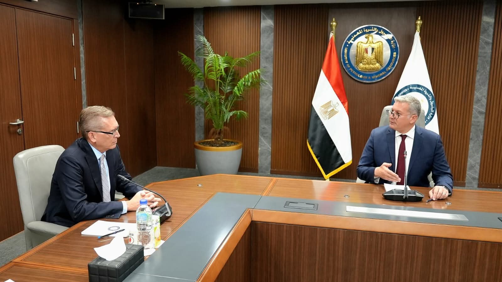 بدوى يبحث مع مؤسسة تمويل التنمية الأمريكية (DFC) فرص التعاون في مشروعات الطاقة والبتروكيماويات