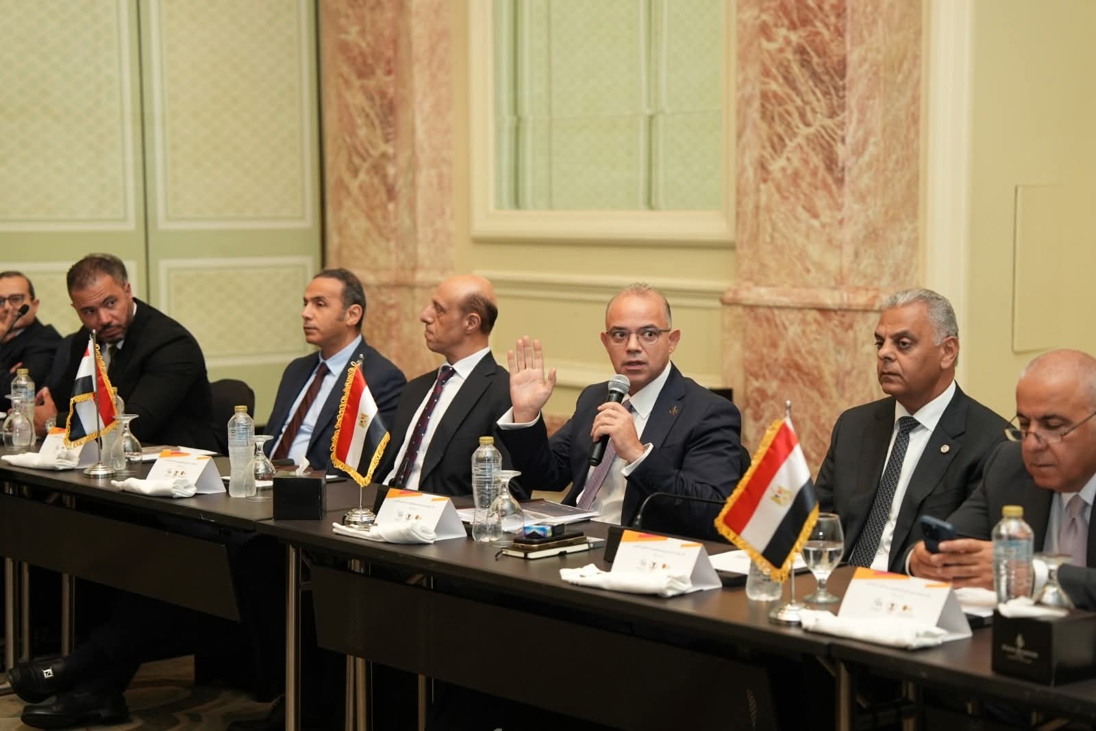 فريد : التأمين لم يعد رفاهية والاستثمار في البورصة لم يعد حكراً على الأغنياء فقط
