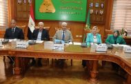 رئيس جامعة المنوفية يتراس إجتماع لجنة اختيار عميد كلية التمريض