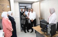 رئيس الوزراء يتفقد مركز تنمية وصحة الأسرة بـ 