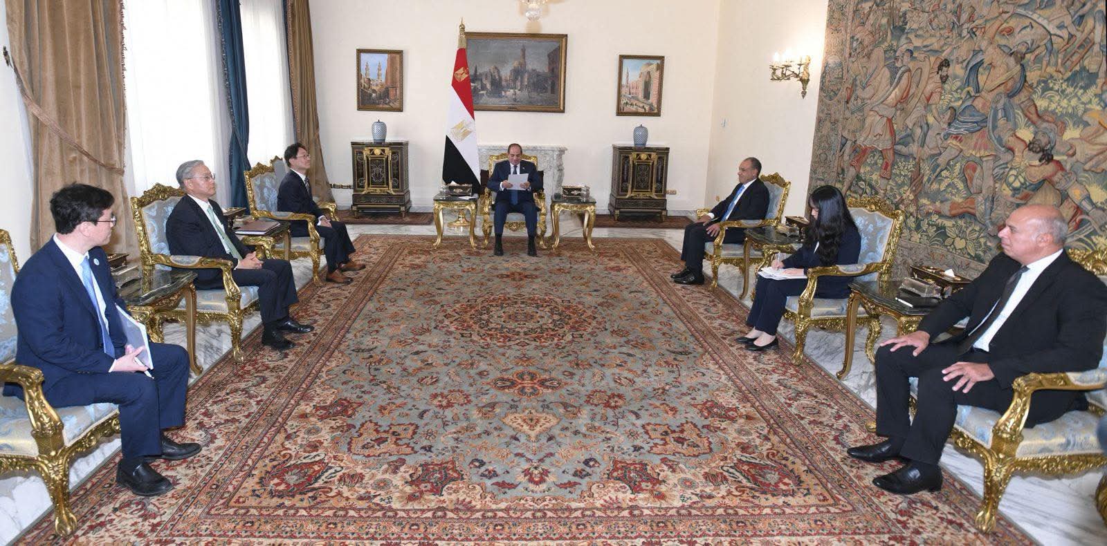 الرئيس السيسى : تشجيع المزيد من الشركات الكورية على استكشاف الفرص الاستثمارية الواعدة