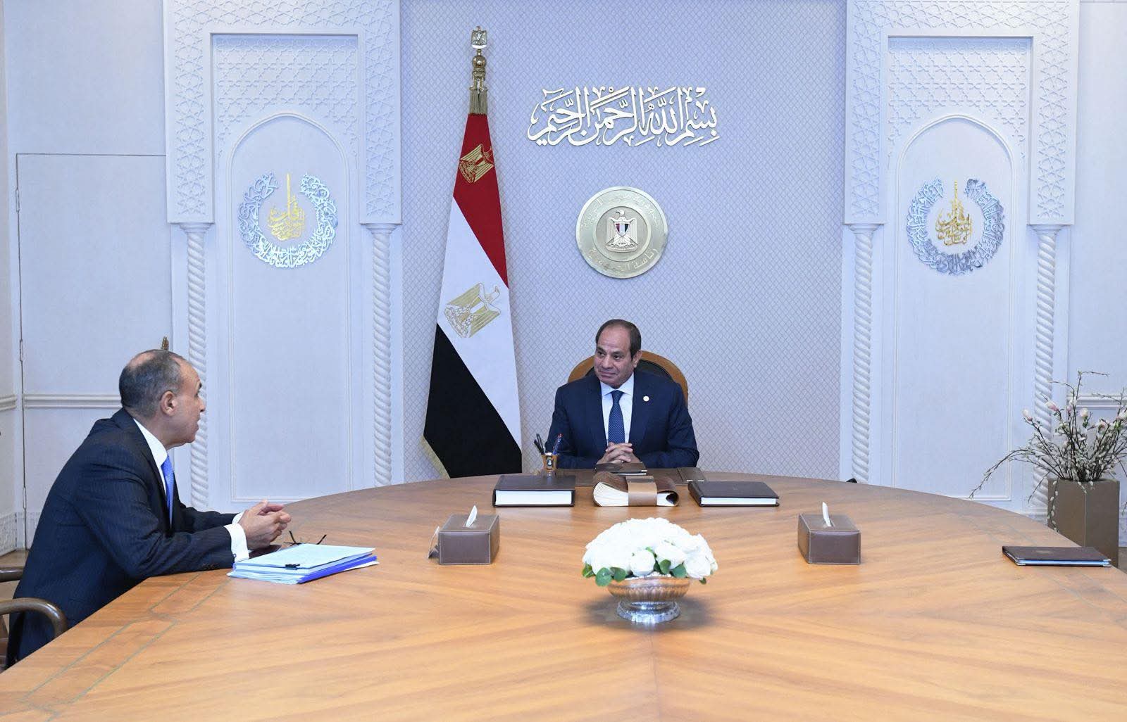 الرئيس السيسى يوجه باستمرار جهود نشر الوعي العام بحقوق الإنسان