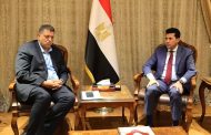 خلال اجتماعه مع رئيس اتحاد اليد.. وزير الرياضة يتابع استعدادات مونديال أندية اليد
