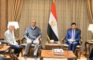 وزير الرياضة يلتقي رئيس الاتحاد الدولي للاسكواش