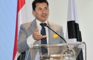 صبحي يشهد توقيع بروتوكول تعاون مع شركة 