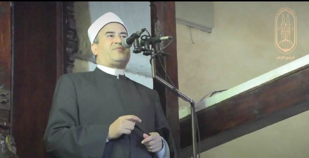 خطيب الجامع الأزهر: طلب العلم ليس مقصوراً على طلب العلم الشرعي فقط وإن كان هو أهم العلوم