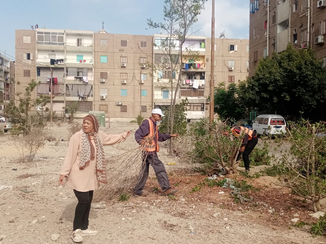 رفع كفاءة المتخللات السكنية بحي ثالث ضمن خطة تحسين البيئة بالإسماعيلية