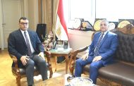 وزير الإسكان ومحافظ الإسماعيلية يتابعان عددًا من ملفات العمل المشتركة