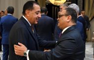 مجلس الوزراء يكرم الأمين العام السابق للمجلس ويهنئ الأمين الجديد بتوليه المسئولية