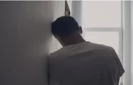 مأساة في ريف إدلب.. أب يقتل زوجته وثلاثة من أطفاله ثم ينتحر