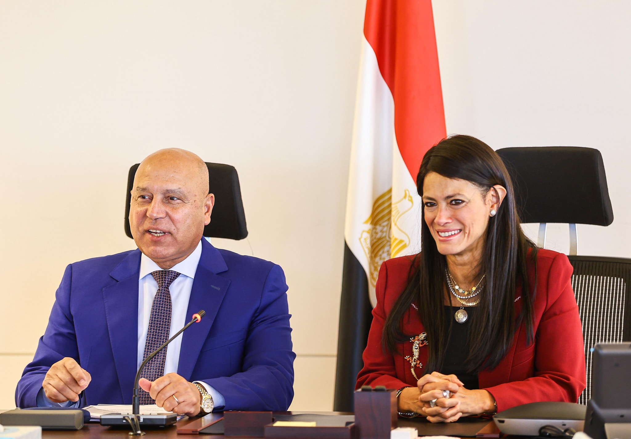 الوزير يوقع مع الممثل الرئيسي لمكتب الجايكا بالقاهرة الاتفاقية التمويلية الخاصة بالشريحة الرابعة من المرحلة الأولى للخط الرابع لمترو أنفاق القاهرة الكبرى