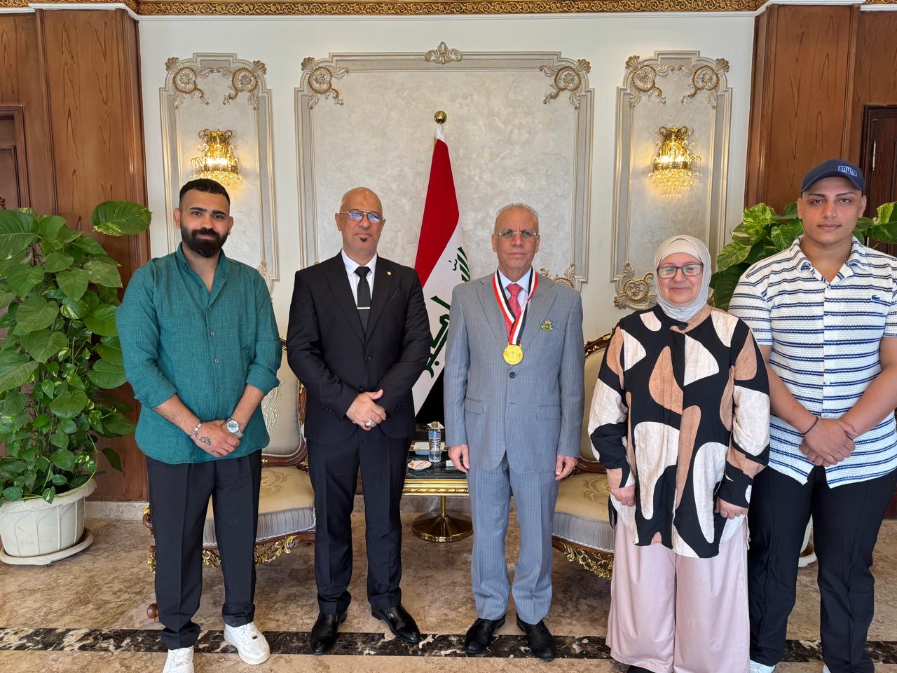 سفير العراق في القاهرة يستقبل الفريق العراقي المشارك في مهرجان طهاة العالم