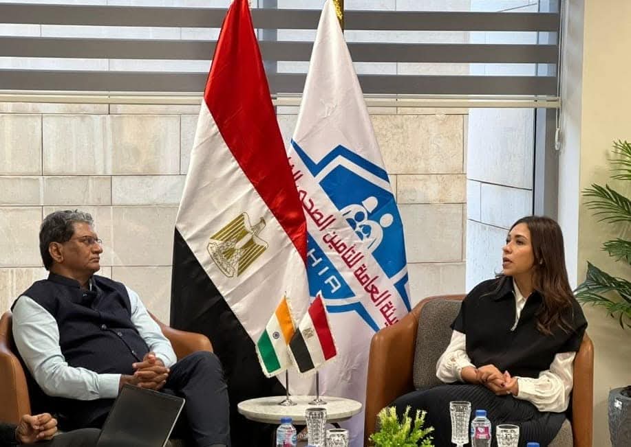 التأمين الصحي الشامل تبحث سبل الاستفادة من التجربة الهندية في تطبيق منظومة (Ayushman Bharat)