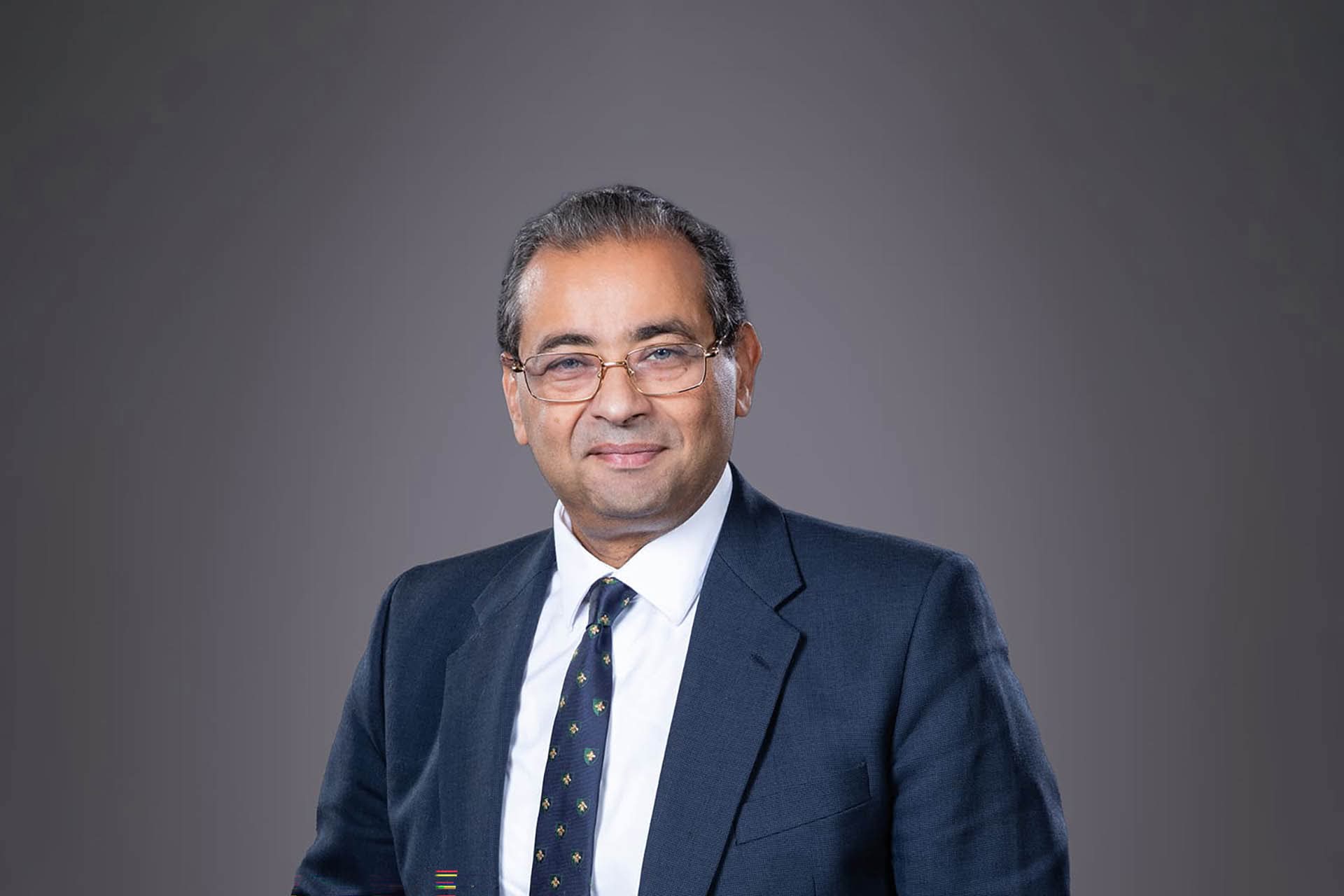 تامر المهدي رئيسا تنفيذيا جديدا للمصرية للاتصالات خلفا لمحمد نصر