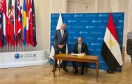 وزير الخارجية يعرب عن التقدير للتعاون الوثيق بين مصر ومنظمة التعاون الاقتصادي
