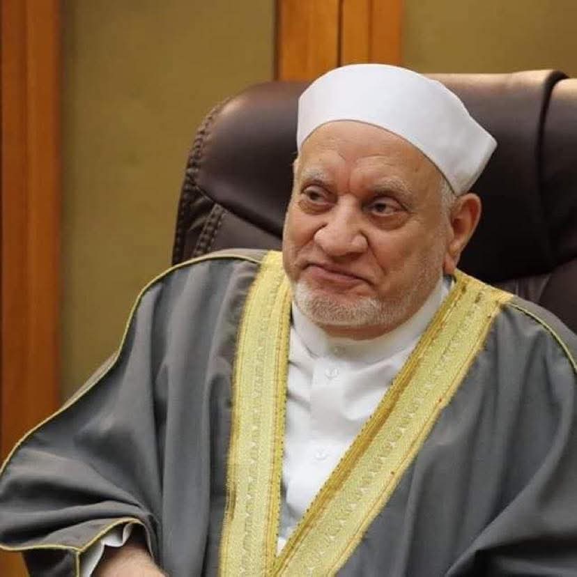 وفاة الدكتور أحمد عمر هاشم