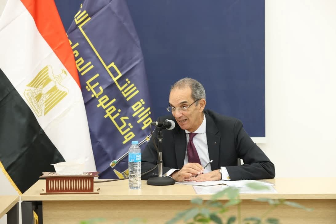 طلعت: قصص نجاح الشباب خريجي برامج كريتيفا بمحافظة قنا تعكس التطور الذي يشهده قطاع الاتصالات