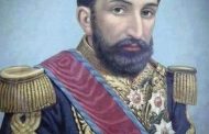 خليفة المسلمين الذي وقف أمام الكعبة عبدًا لله لا ملكًا ولا سلطانًا