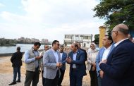 رئيس الوزراء يتفقد 