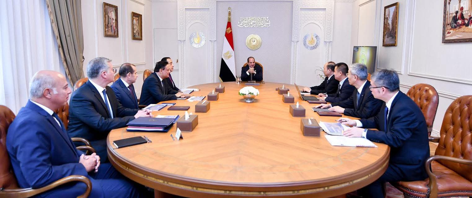 الرئيس السيسى يستقبل رئيس إدارة مجموعة الصين الوطنية للهندسة الكيميائية