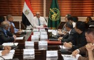 محافظ القليوبية يترأس اجتماع المناطق الصناعية ويوجه بالتيسير على المستثمرين