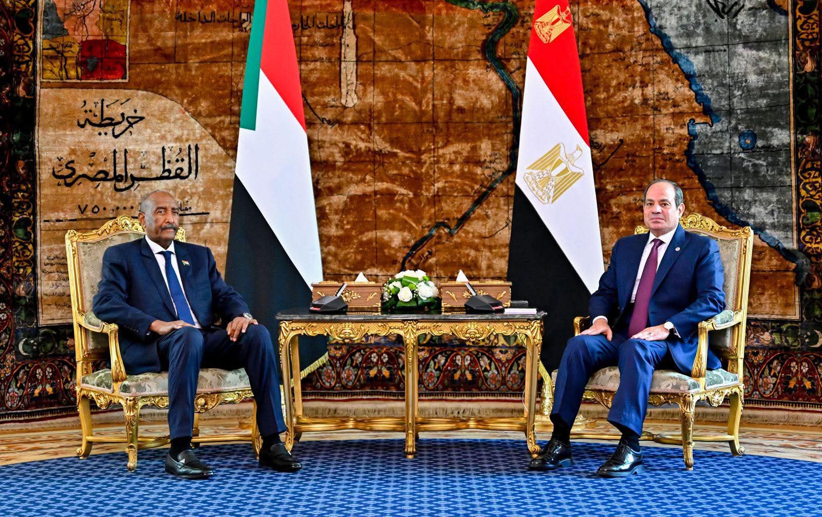 الرئيس السيسى: دعم مصر الكامل لوحدة السودان وسيادته وسلامة أراضيه