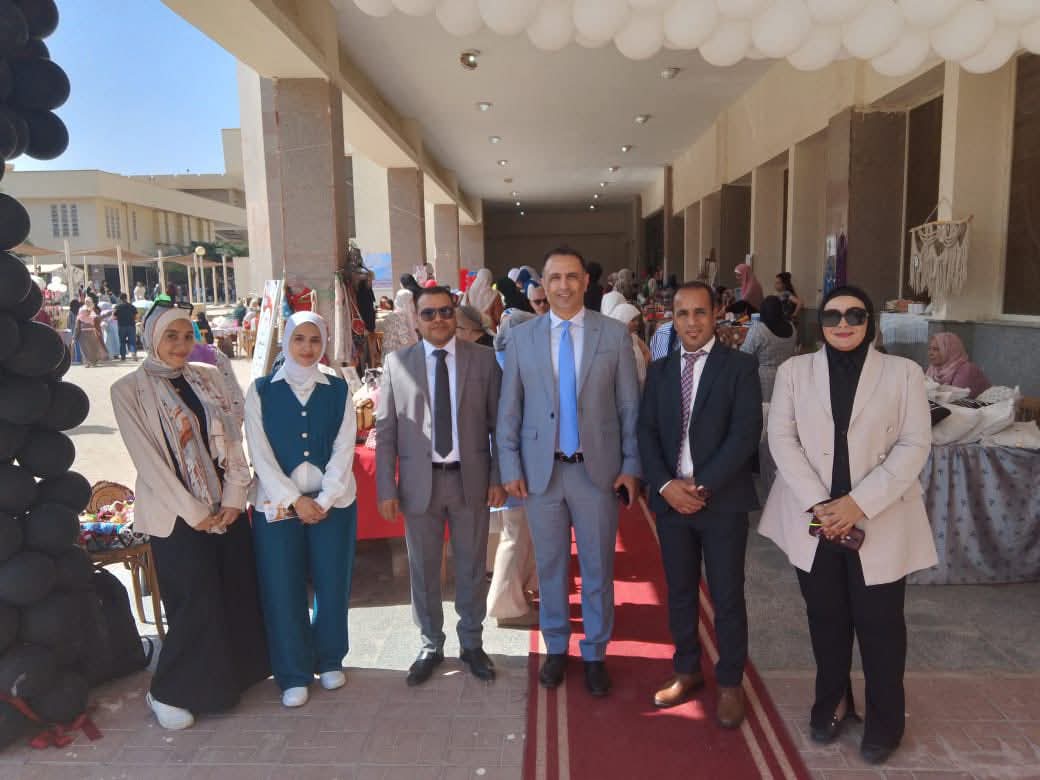 وحدة التضامن الاجتماعي تفتتح معرض الأسر المنتجة بجامعة حلوان بمشاركة 120 عارضا وعارضة