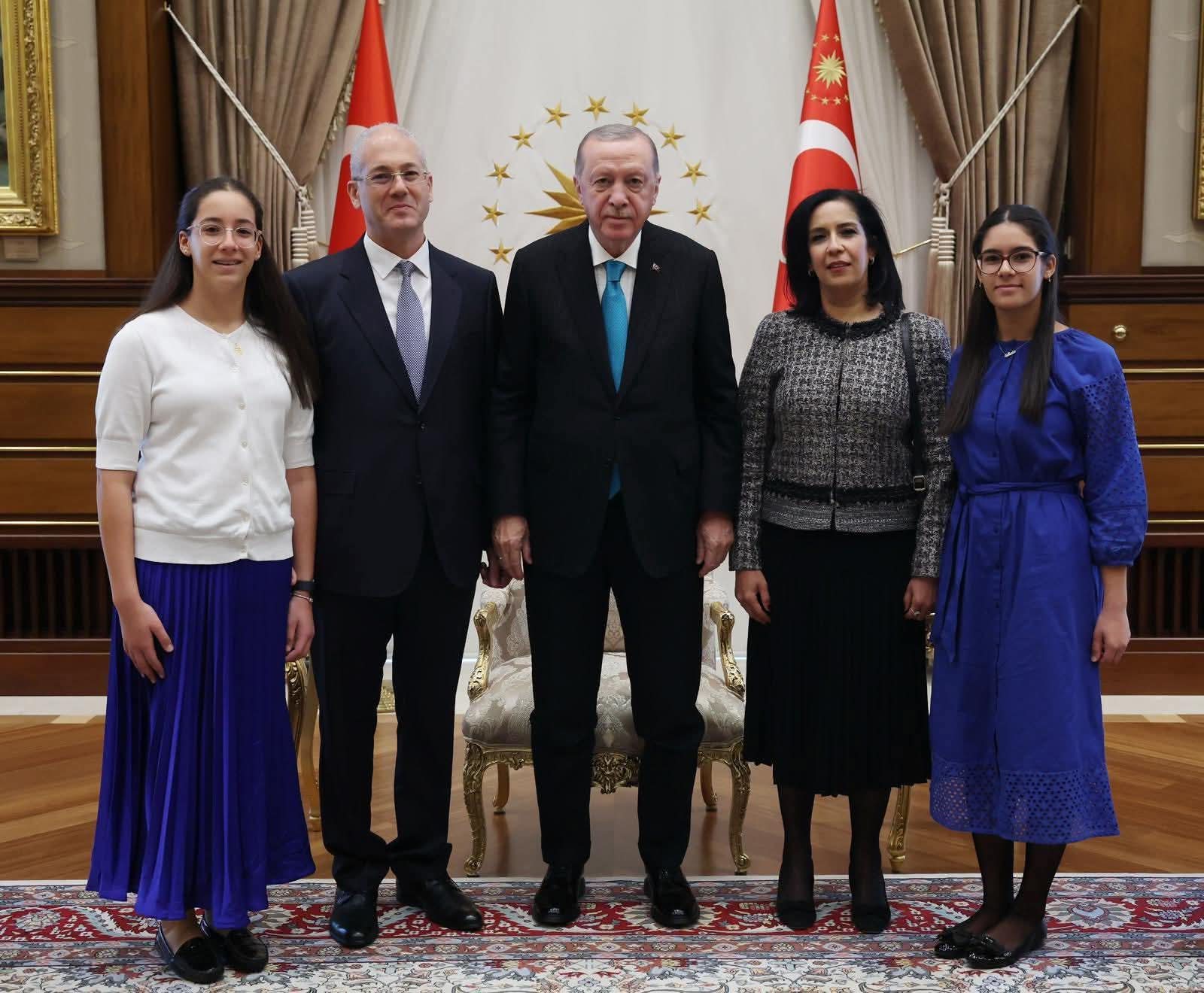 أردوغان يستقبل سفير مصر الجديد فى أنقرة