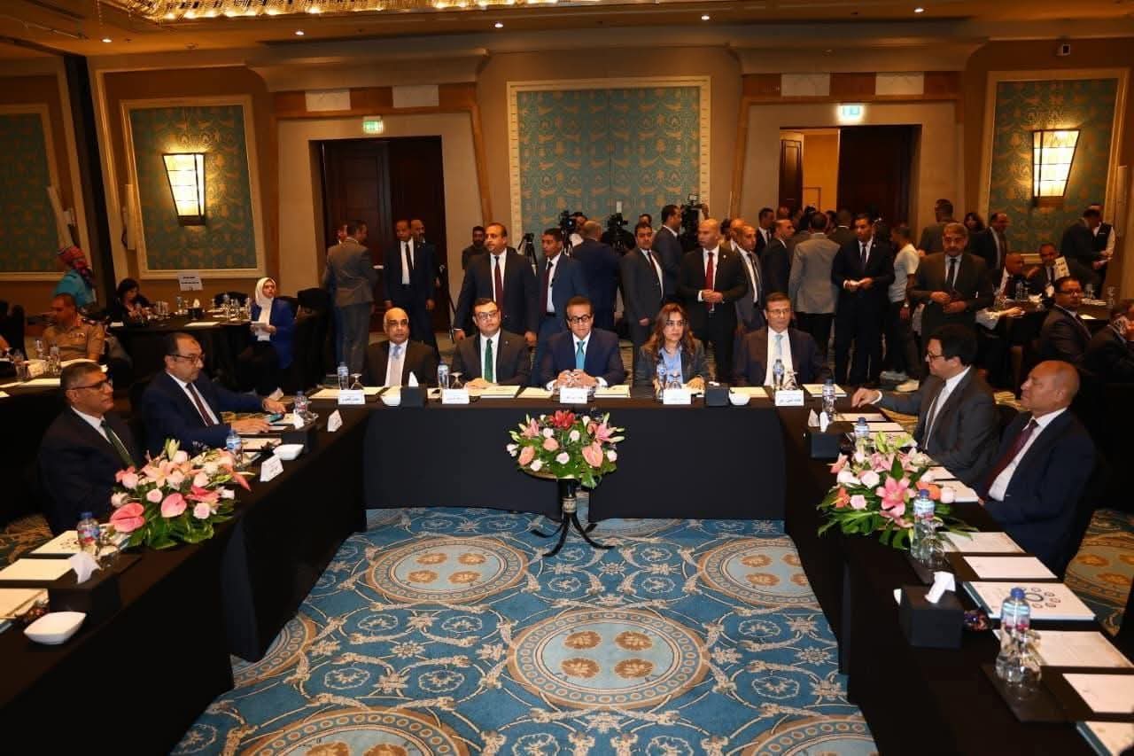 محافظ القاهرة يشارك في مؤتمر إطلاق الاستراتيجية الوطنية للعمران والبناء الأخضر المستدام