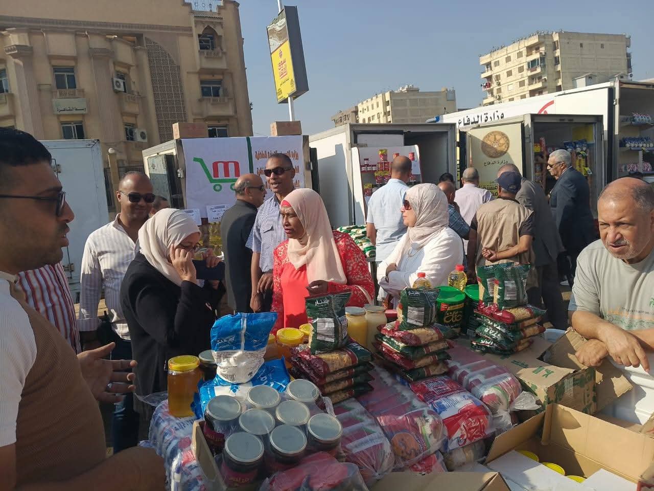 الإصلاح الزراعي تطلق قافلة ضخمة للسلع الغذائية بأسعار مخفضة في القاهرة الكبرى