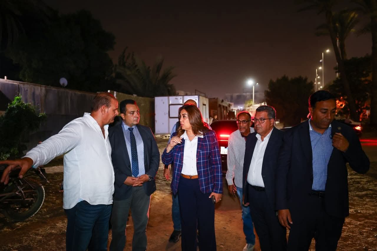 عوض: ضرورة التواجد الميدانى لمتابعة أعمال النظافة ورفع أي تراكمات مخلفات