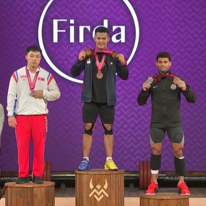 وزير الرياضة يهنيء الاتحاد المصري لرفع الأثقال بعد التتويج بميداليتين في بطولة العالم بالنرويج