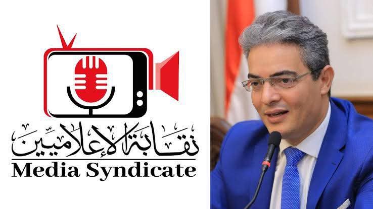 نقيب الإعلاميين يهنئ الرئيس السيسي والمصريين بتأهل المنتخب الوطني لمونديال كأس العالم