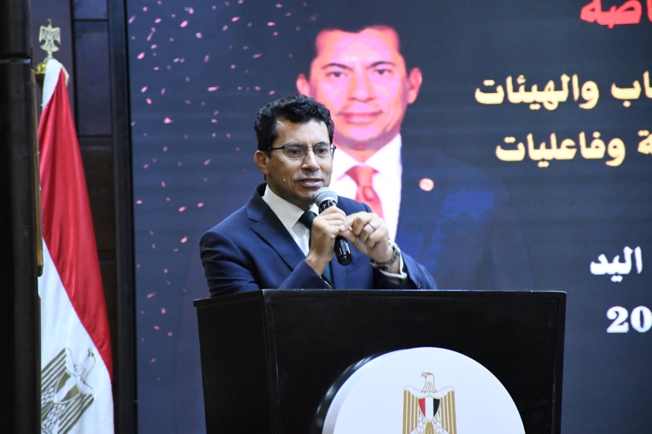 صبحي يهنئ ويُشيد بأداء منتخب مصر لرفع الأثقال البارالمبي في بطولة العالم