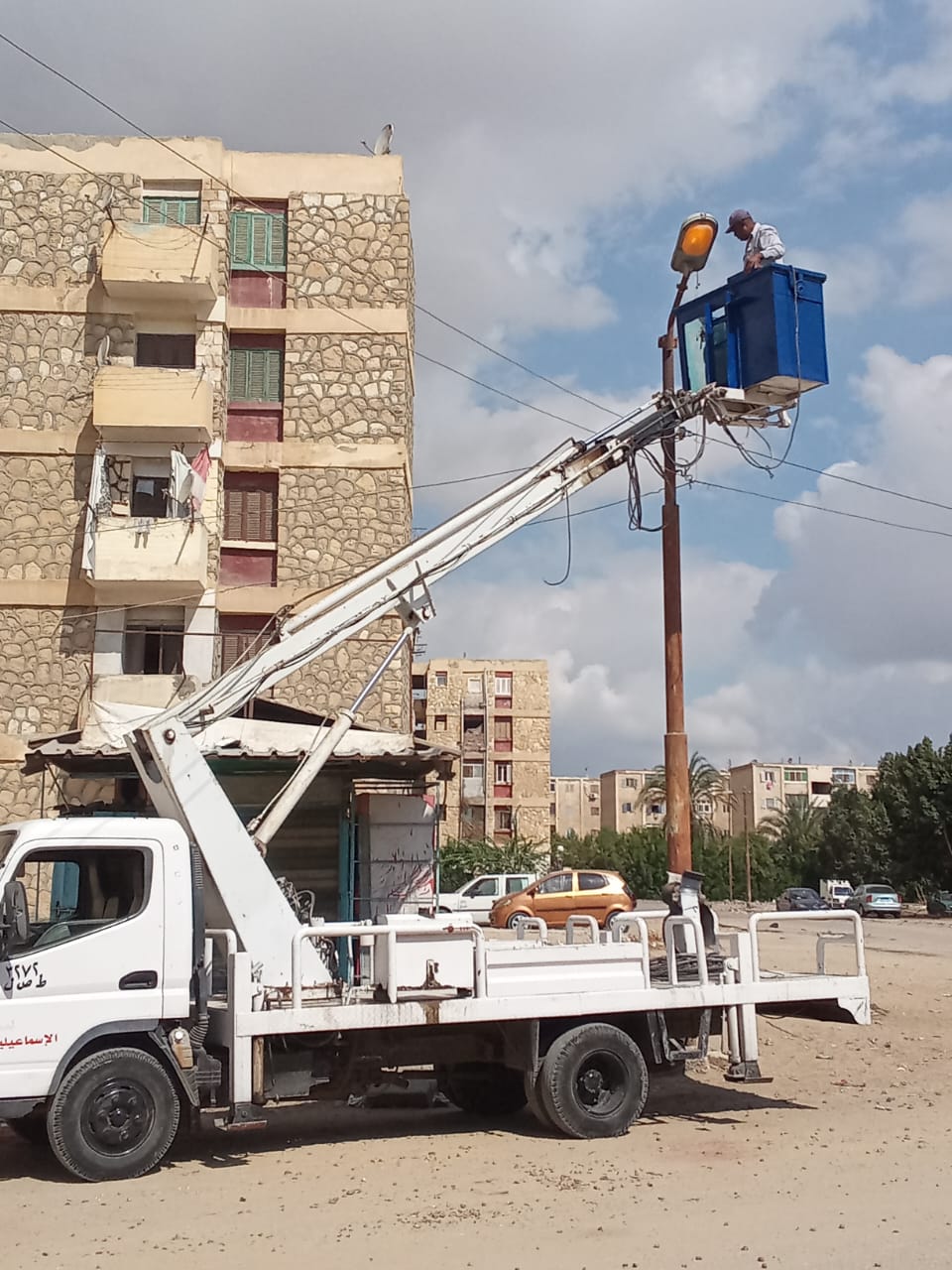 رفع مخلفات  ٩٦٢٨ طن وصيانة الإنارة بالمراكز بالإسماعيلية