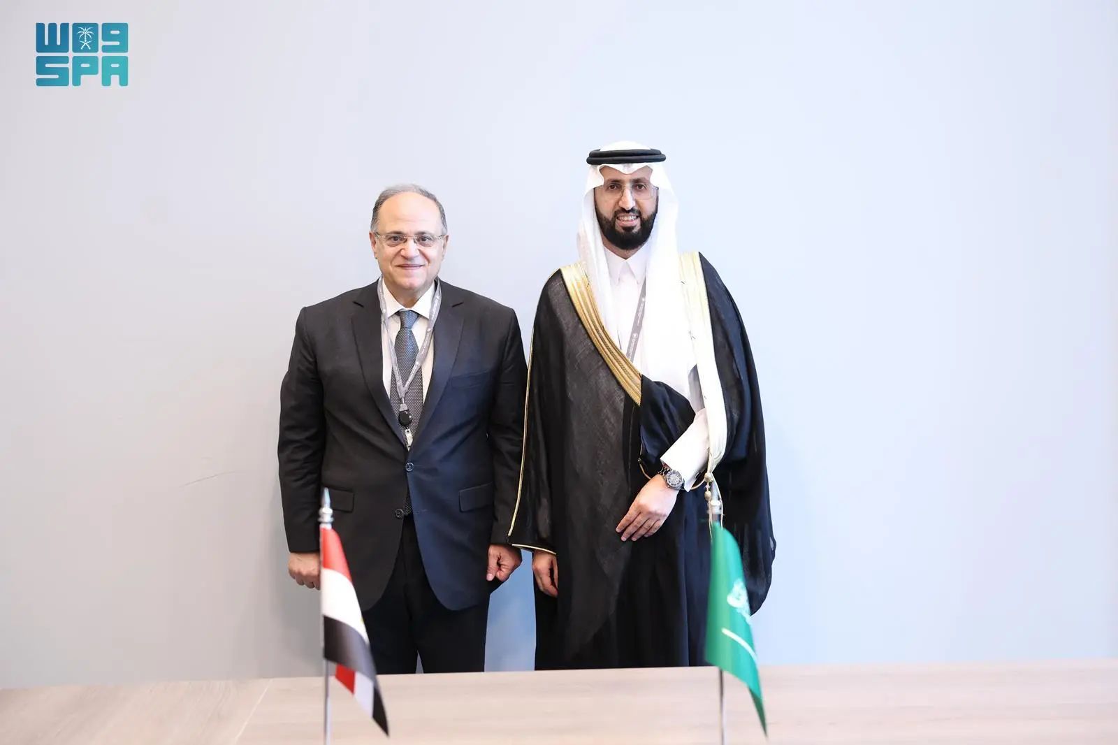رئيس هيئة الغذاء والدواء  السعودي يلتقي نظيره المصري على هامش القمة السنوية في أمستردام