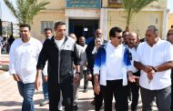 صبحي ومحافظ السويس يفتتحان قاعة تخاطب وملعب أكريليك بمركز شباب الجناين