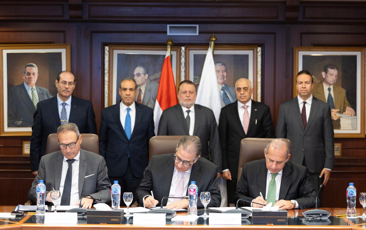 محافظ البنك المركزي ووزير الخارجية يشهدان إطلاق مبادرة «افتح حسابك في مصر»