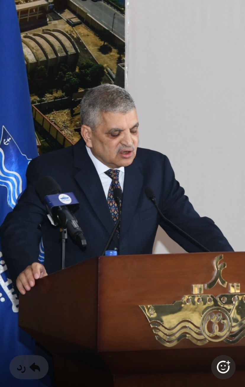 الفريق ربيع: نجاح جهود الإنقاذ البحري في التعامل الفوري مع حادث جنوح إحدى ناقلات النفط خلال عبورها للقناة
