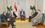 فاروق يعقد اجتماعًا مع رئيس مجلس إدارة جهاز تنمية التجارة الداخلية الجديد