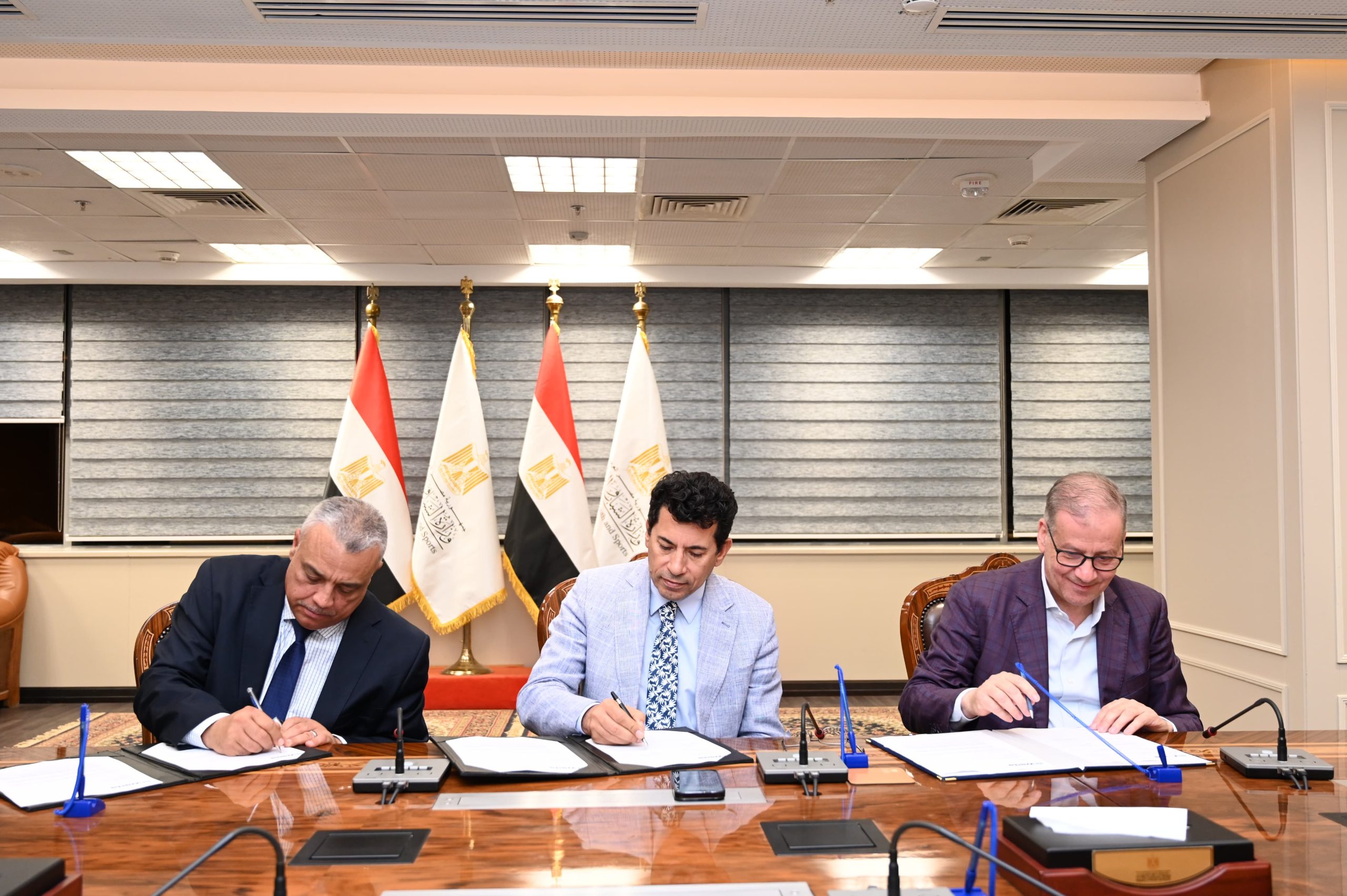 صبحي يلتقي مدير المكتب الإقليمي الإفريقي للوكالة الدولية لمكافحة المنشطات