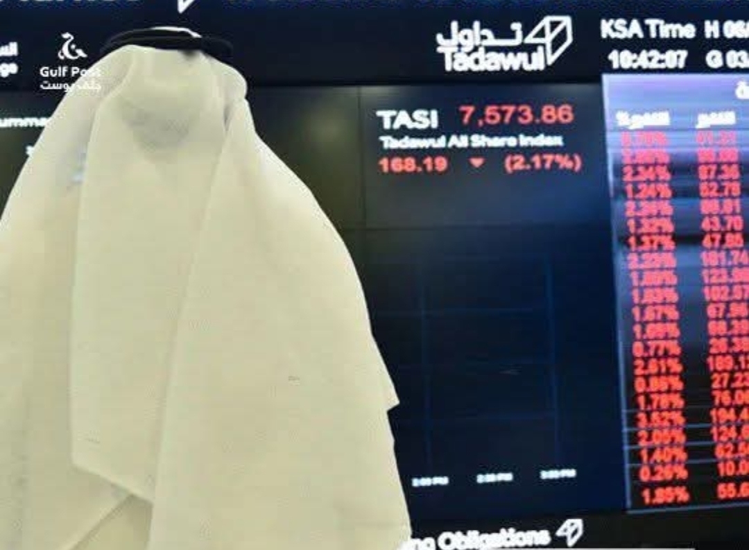 صناديق الملكية الخاصة في الخليج تبحث عن مخرج وسط سيولة محدودة وتأجيلات مفاجئة