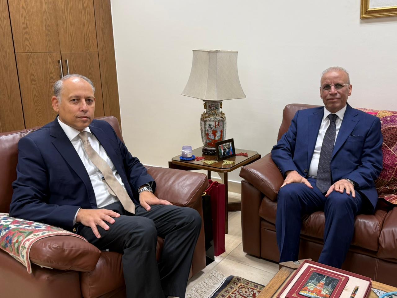 سفير العراق يلتقي بمساعد وزير الخارجية المصري لبحث سبل تعزيز التعاون المشترك
