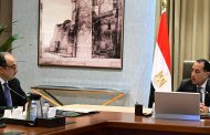 رئيس الوزراء يستعرض مع قطاع الأعمال الفرص الاستثمارية المتوافرة في قطاع السياحة والتشييد
