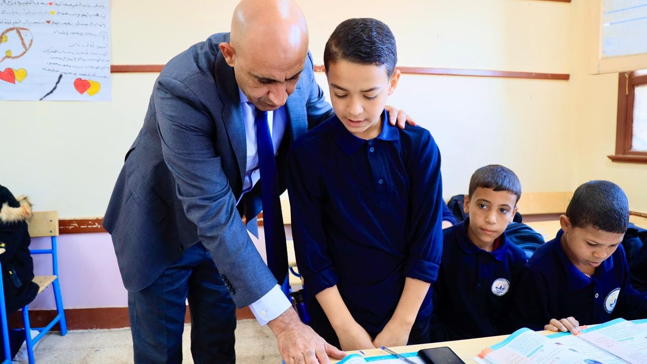 وزير التعليم يواصل جولاته الميدانية فى محافظات الصعيد ويزور عددًا من المدارس بمحافظة سوهاج لمتابعة سير العملية التعليمية
