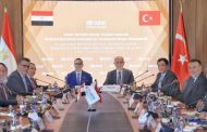 الخطيب يستعرض التطورات الاقتصادية الحالية في مصر وجاذبيتها للاستثمار